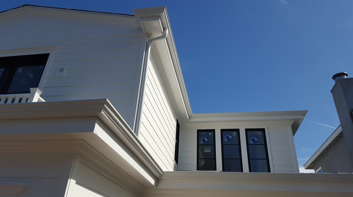 A Plus Gutter Systems 323 405 4555 Seamless Rain Gutters Los Angeles And Orange County Metal Siding Metal Cladding A Plus Gutter Systems Seamless Rain Gutters Los Angeles And Orange County